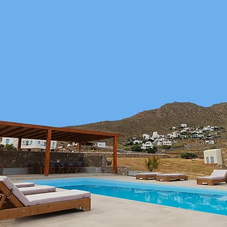 Megusta Mykonos * Tourlos