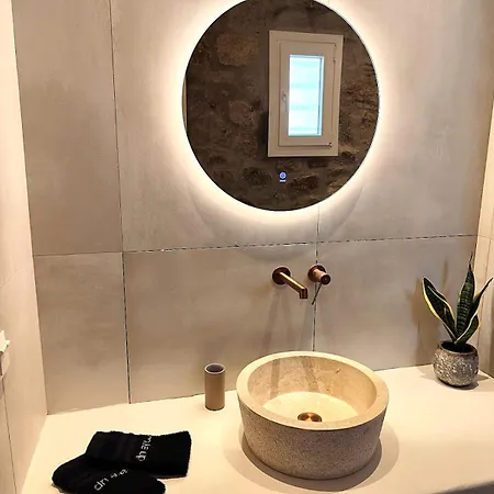 Megusta Mykonos * Tourlos